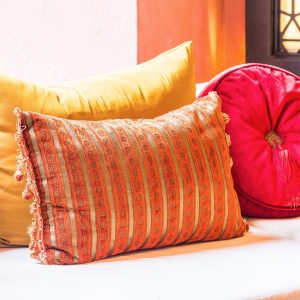 Thai Home Décor - Silk cushion from Chiang Mai
