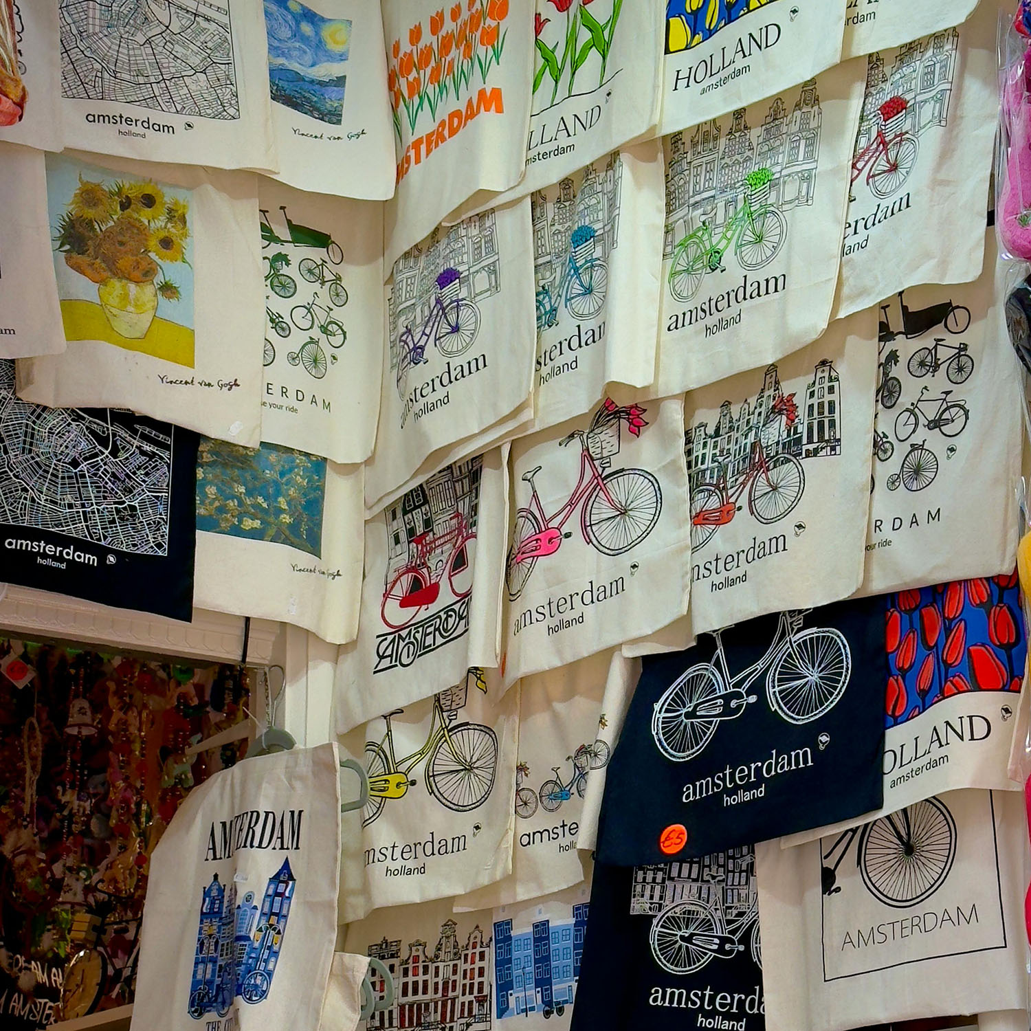 Custom graphic printed tote bags